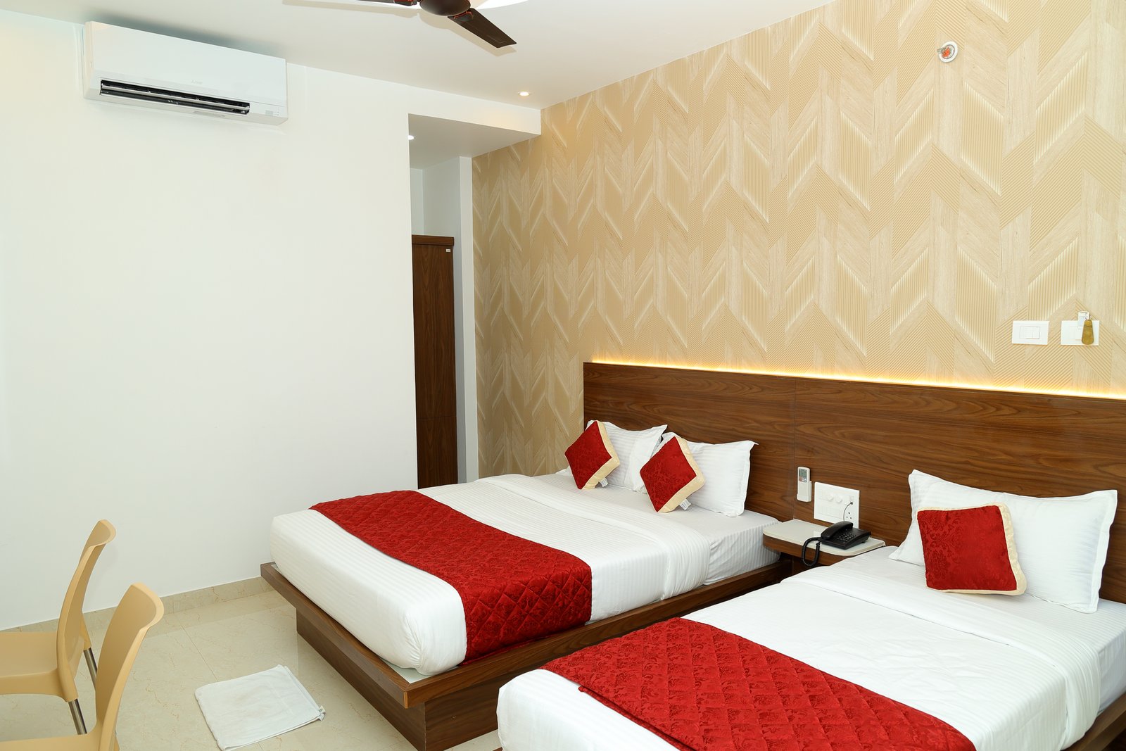 Deluxe Triple Room